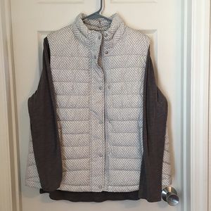 GAP Puffy vest/long sleeve shirt